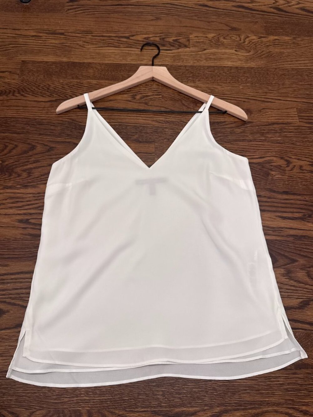 White House Black Market/WHBM White/Ecru Layered Chiffon V-Neck Cami Tank Top XS
